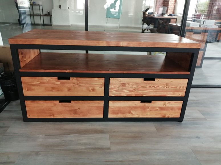 Комод с нишей и 4 ящиками