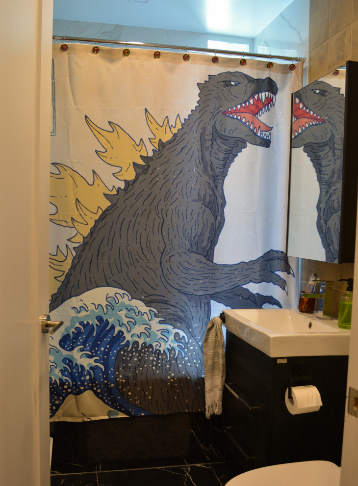 Inspiration for a small eclectic home design remodel