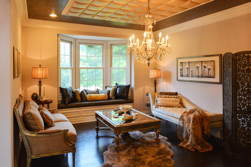 Family room - traditional family room idea in Detroit