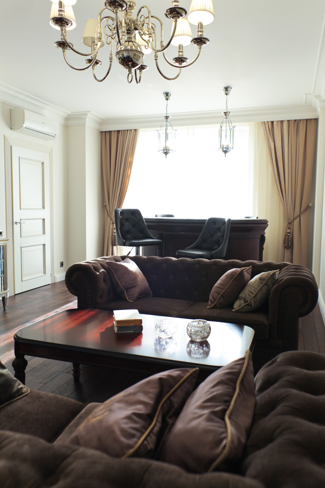 Квартира в центре города на 21 этаже