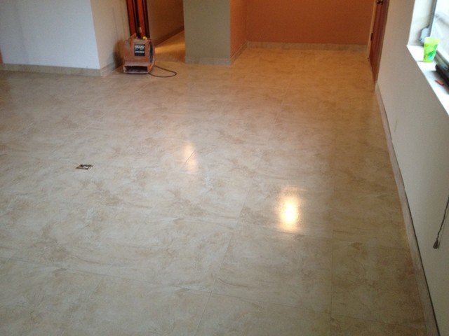 Porcelain Floor amerikansk-craftsman-vardagsrum