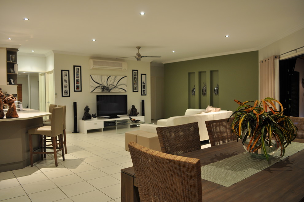 Design ideas for a contemporary living room in Brisbane.