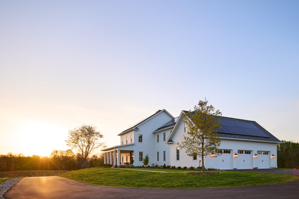 Garage - country garage idea in DC Metro