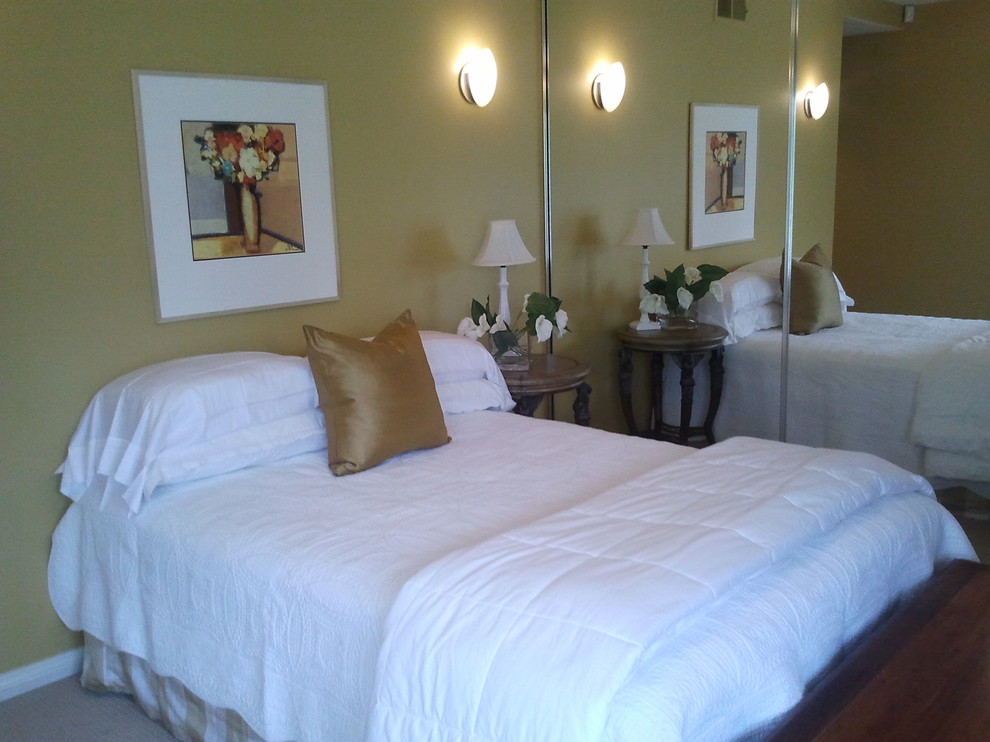 Home design - transitional home design idea in Orange County