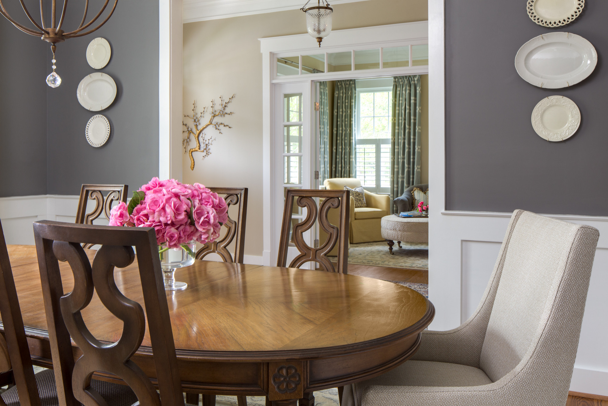 Traditional w/ Transitional Flair