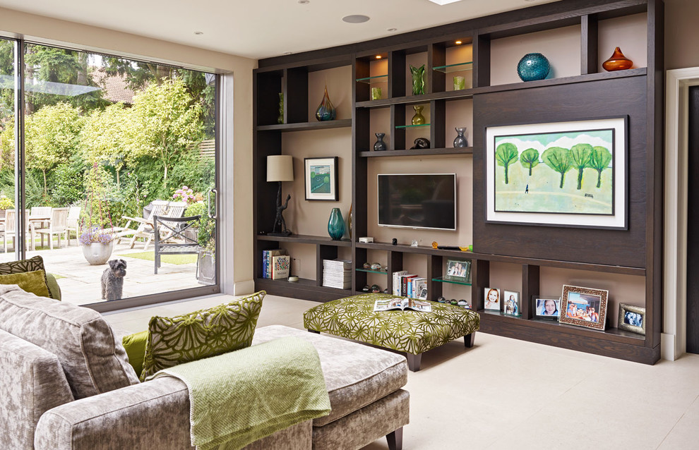 This is an example of an expansive modern living room in London.