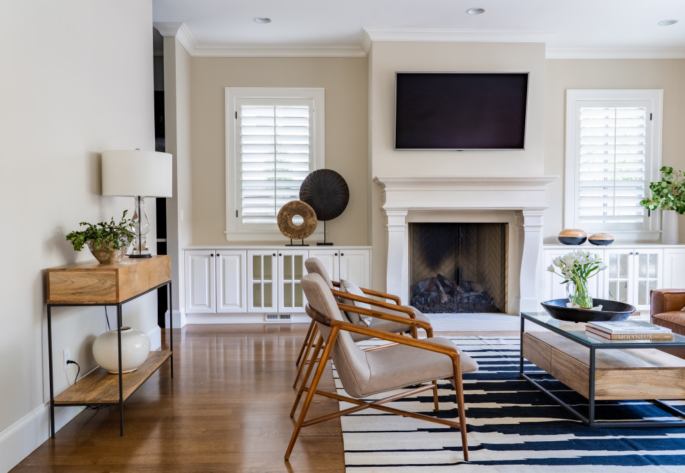 Transitional Yet Contemporary Staging