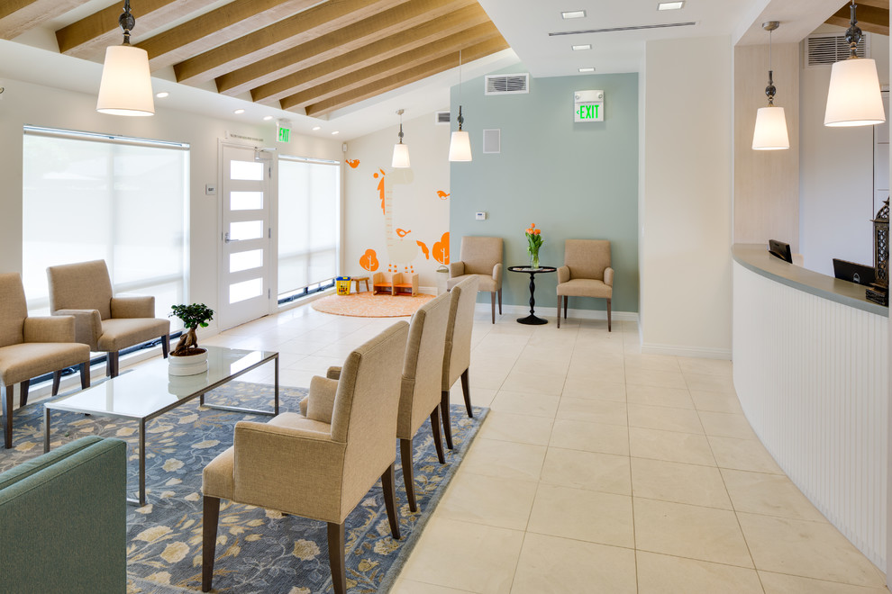 Inspiration for a transitional home design remodel in San Francisco