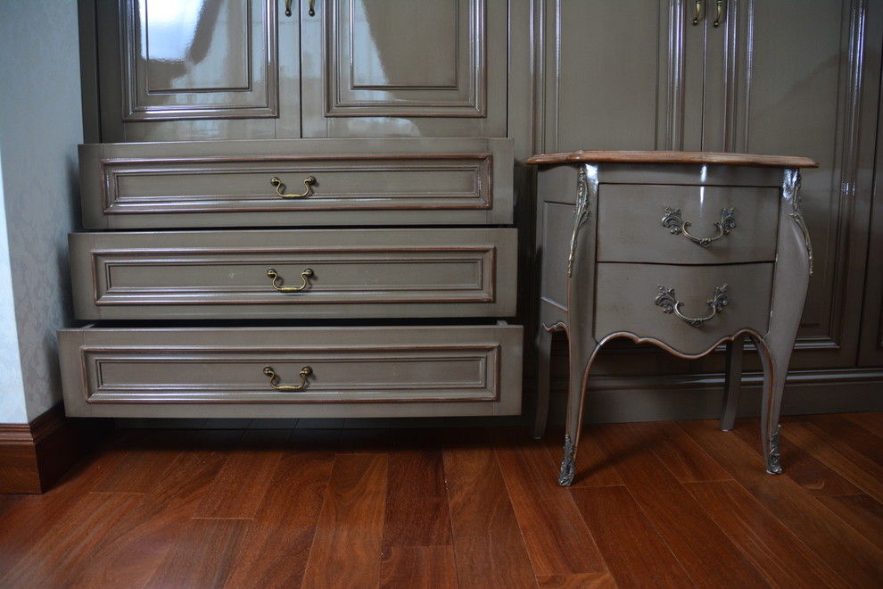 Встроенные шкафы