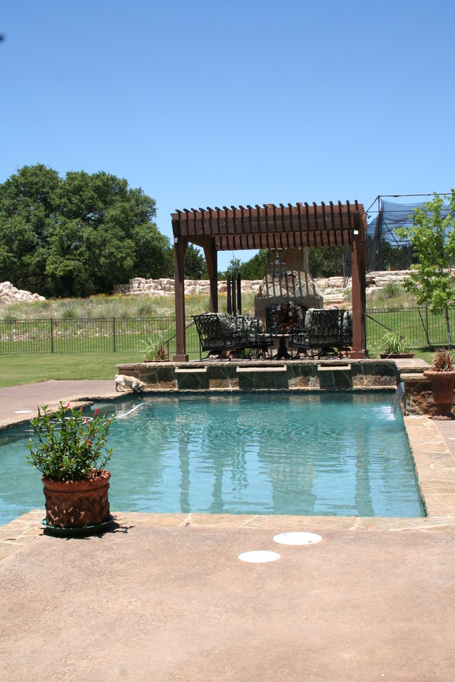 Home design - transitional home design idea in Austin