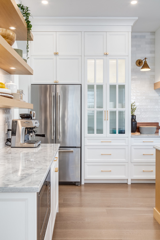 Transitional kitchen photo in Calgary