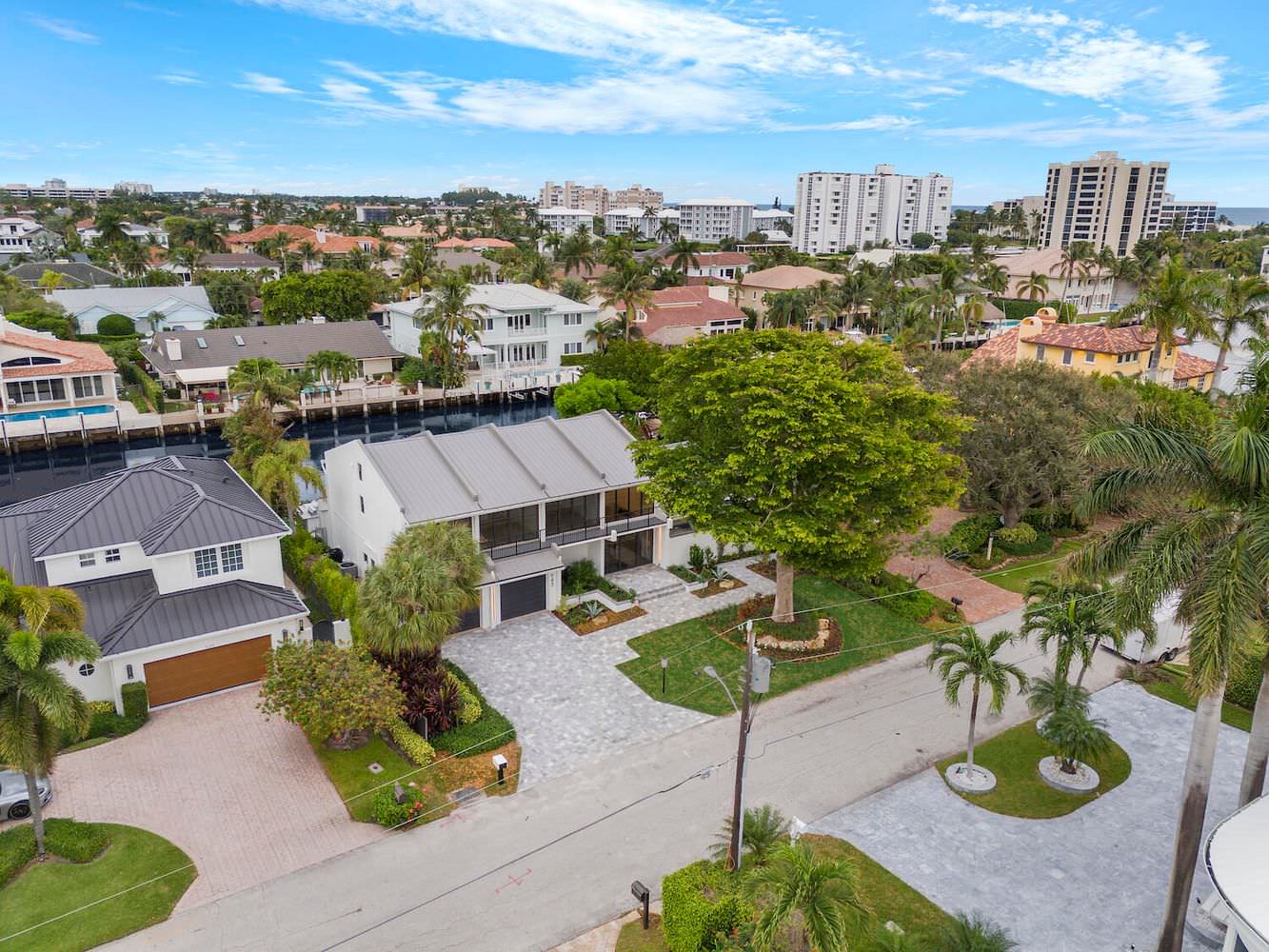 943 Evergreen Residence