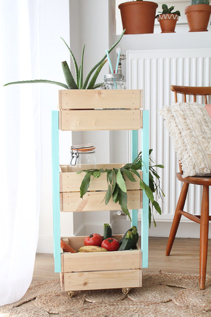 Ikea hack : Détournez 3 caisses en bois en desserte à roulettes