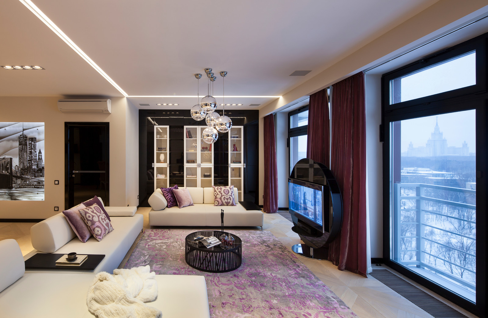 Квартира для молодой девушки