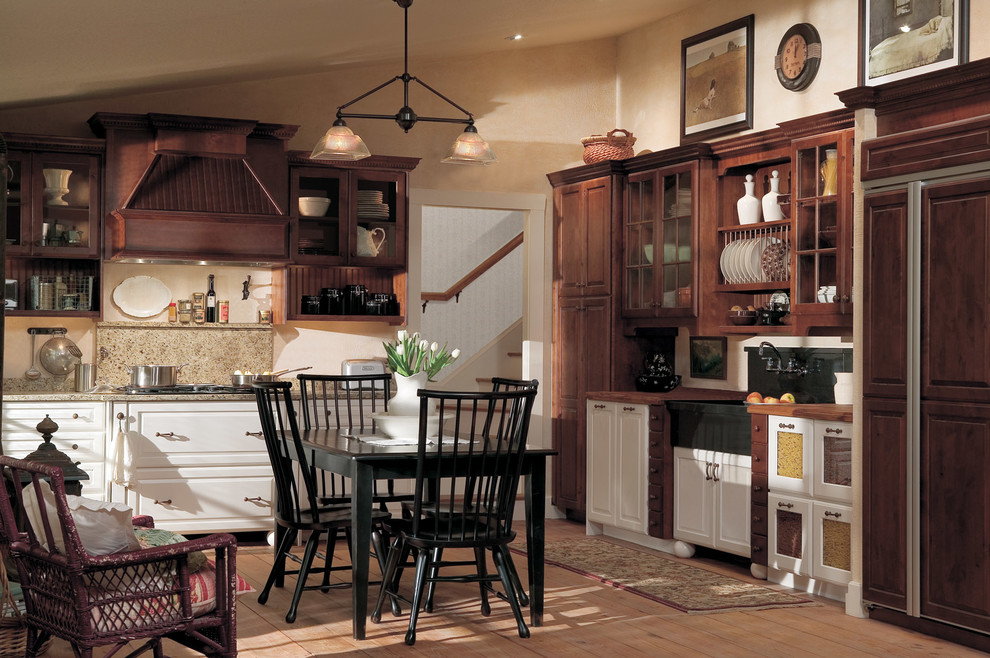 Example of a transitional kitchen design in Miami