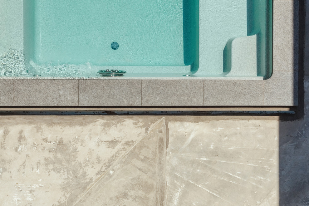 Бассейн в процессе реализации.