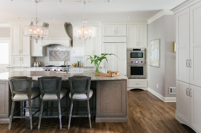 Oak Kitchen Makeover klassisch-kueche