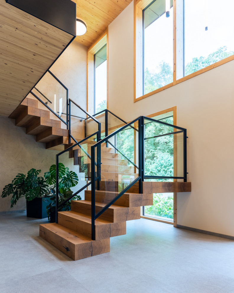 Faltwerktreppe - Stahlgeländer mit Glasfüllung - Staircase - Other - by ...