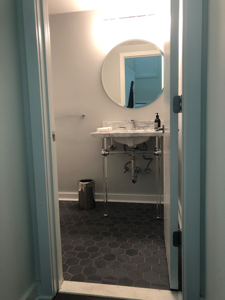 Design dilemma- how to fill a corner of modern powder room? | Houzz Forum