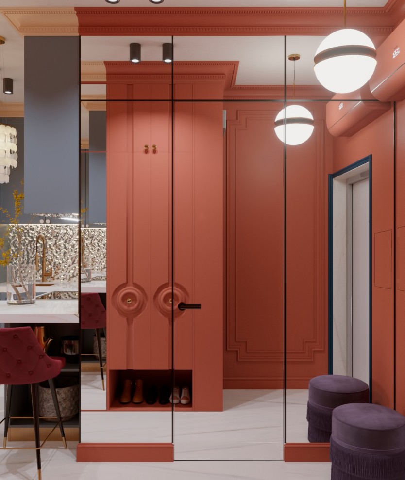 28 квадратов. Москва.