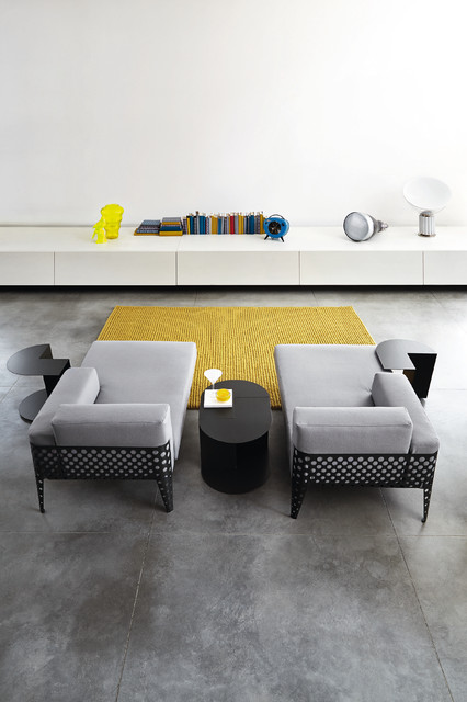 Toan Nguyen projects modern-living-room