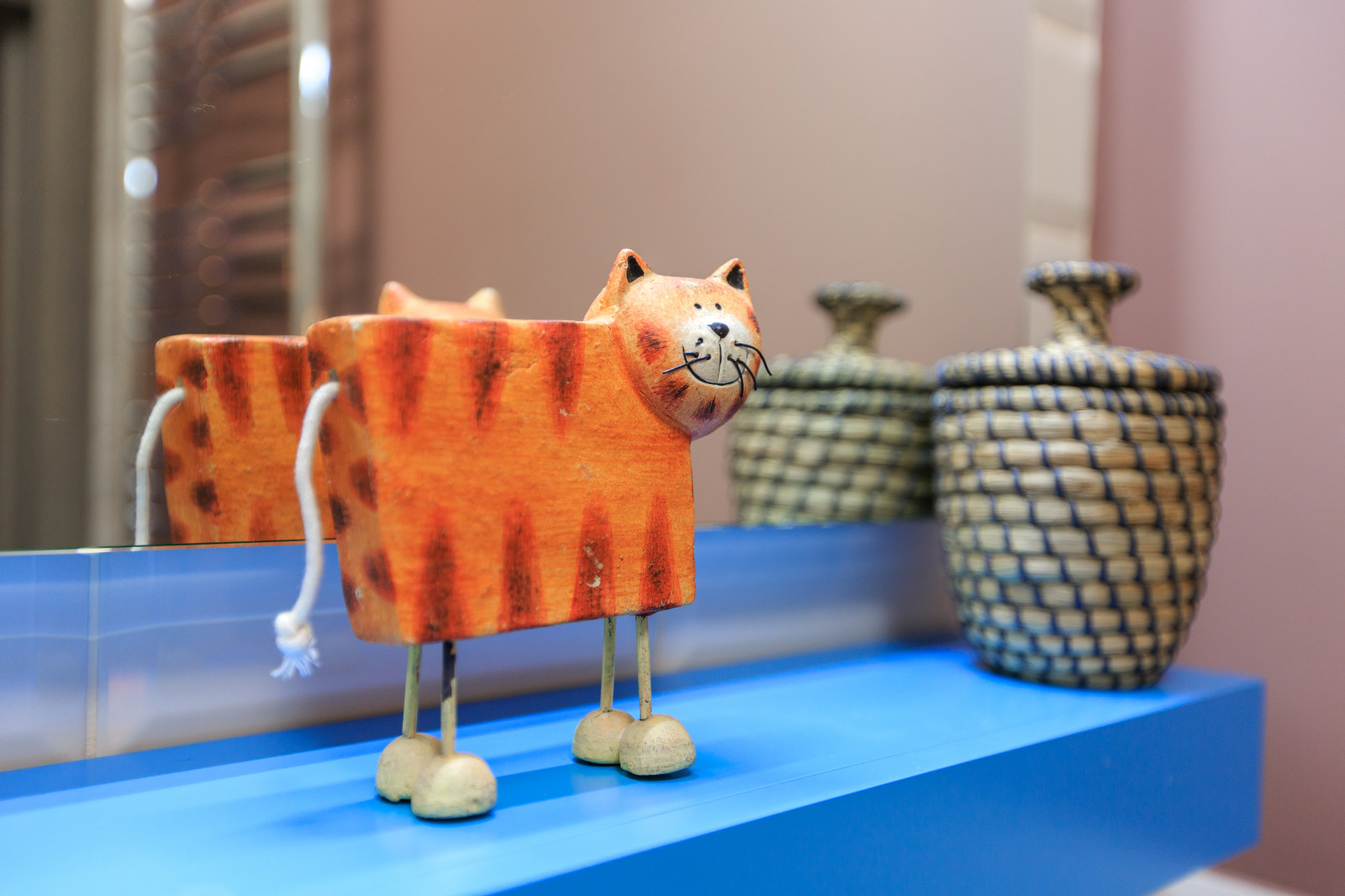 Оранжевое с синим