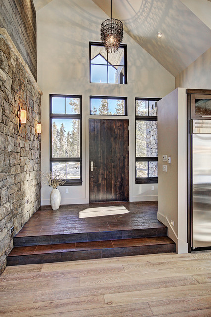 38 Wild Cat Road - Entry transitional-entry