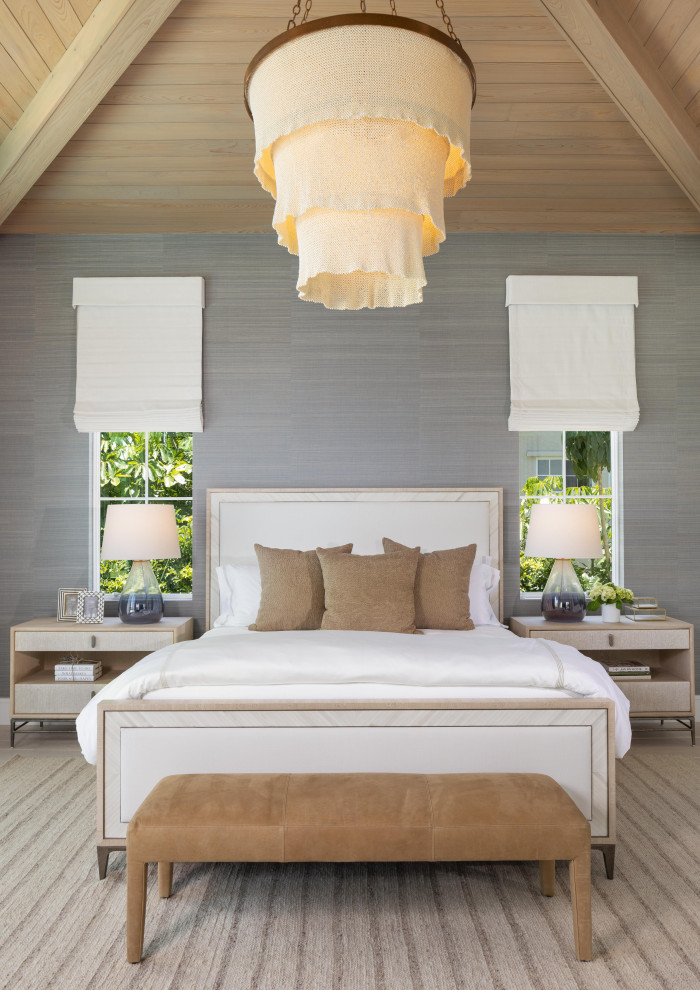 Bedroom - coastal bedroom idea in Miami