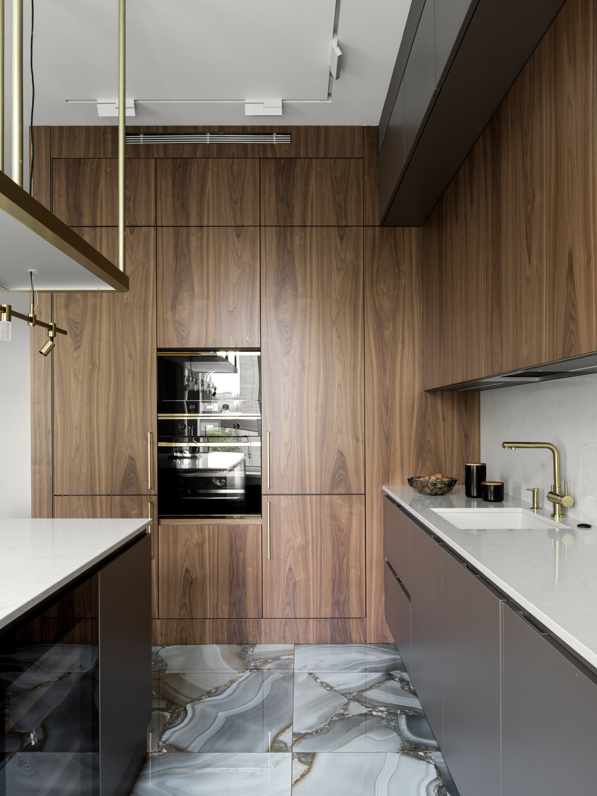 Современная квартира для семьи в ЖК City Park