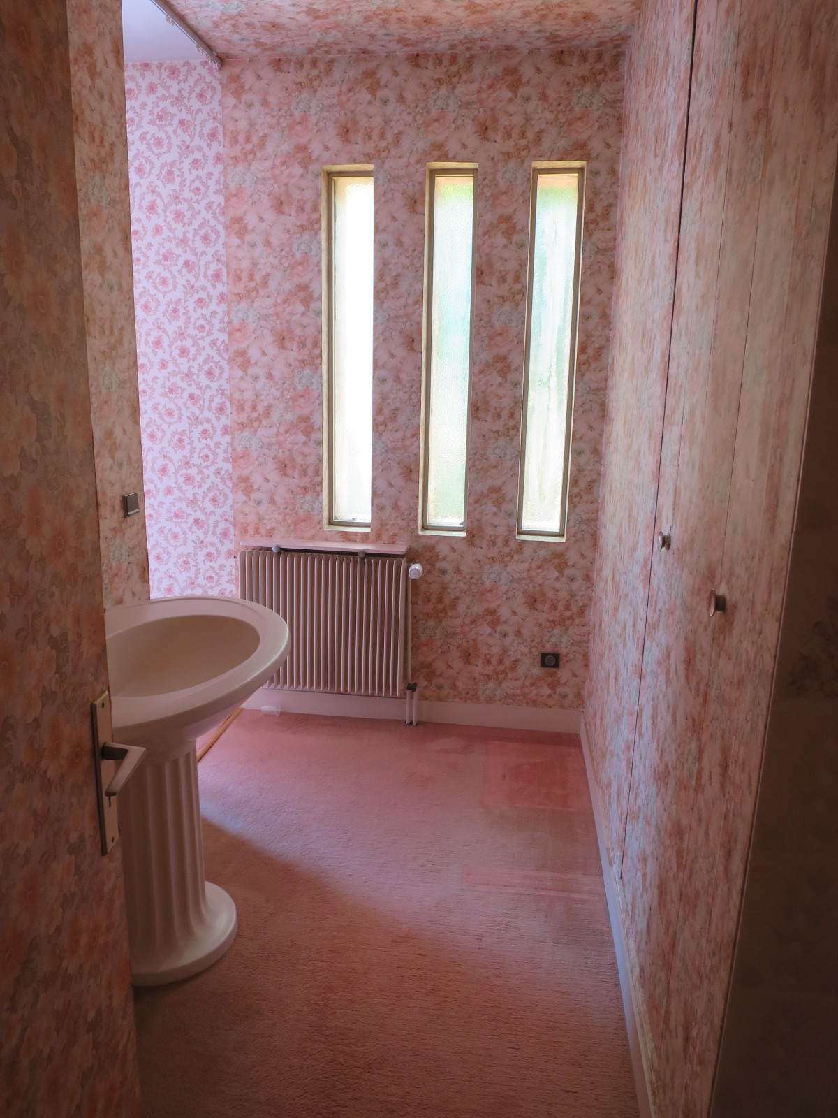 Rénovation d'une maison individuelle de 160 m² et modification de clôture