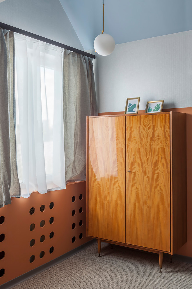 Красочные двухэтажные аппартаменты