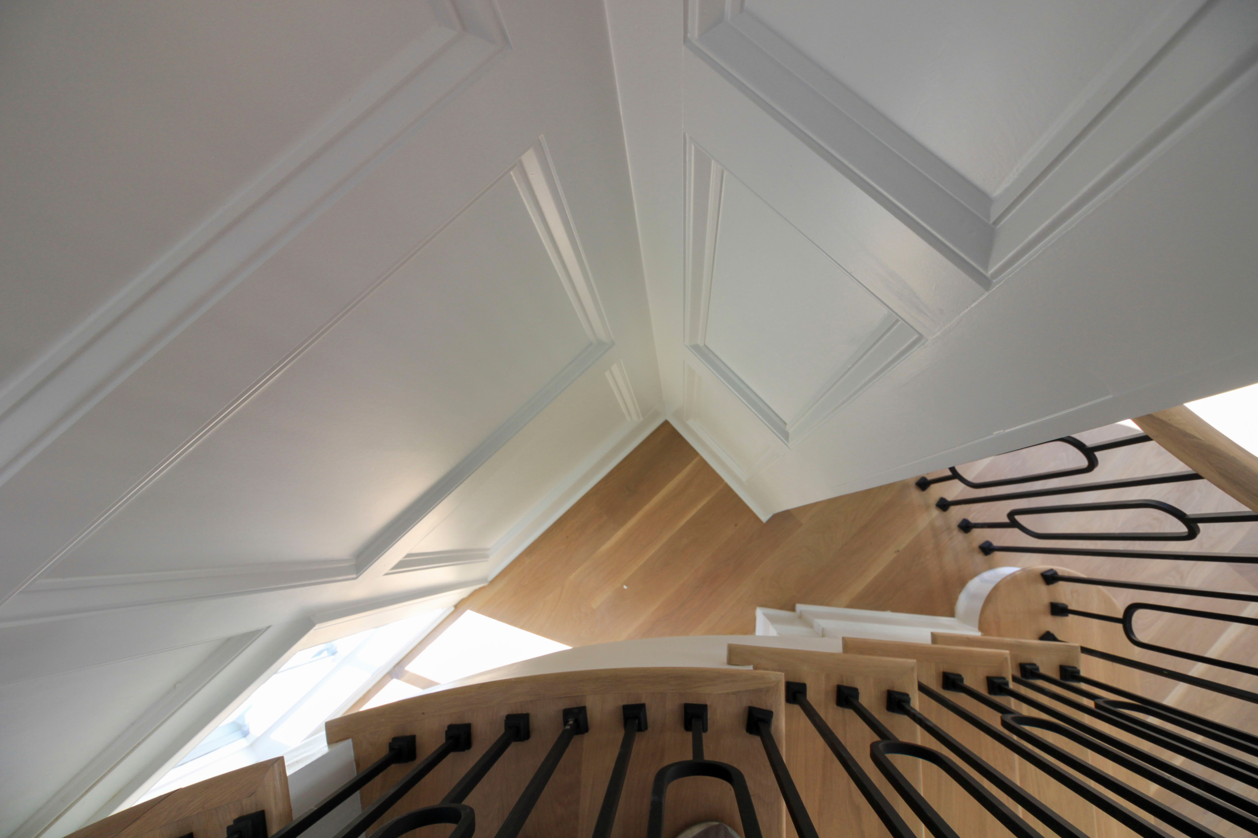 95_Remarkable and elegant floating elliptical staircase, McLean, VA 22101