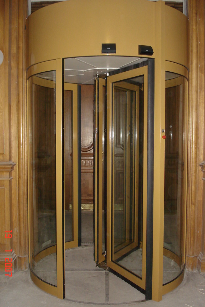 Дверная автоматика