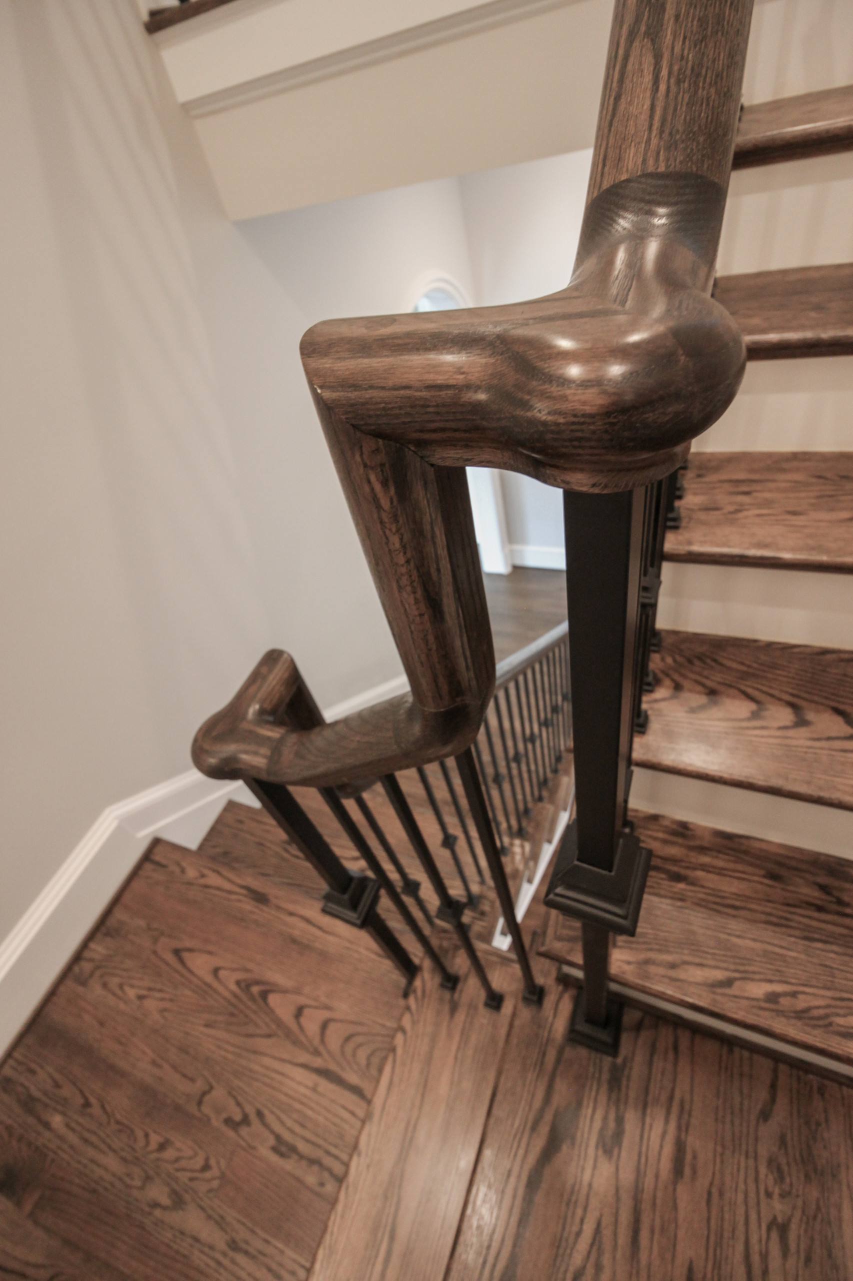 86_ Gorgeous Floating Curved Staircase, McLean VA 22066