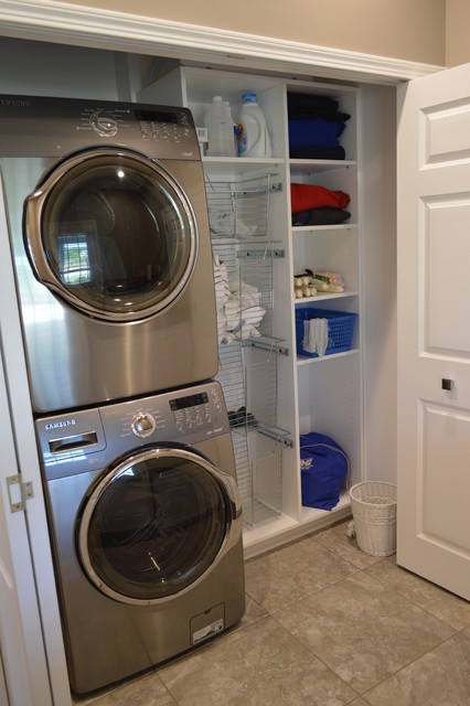 Laundry Room/Mudroom off Kitchen - Traditional - Laundry Room ...