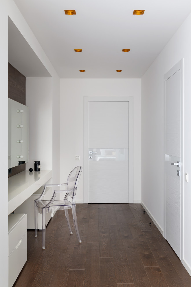 Стильная черно-белая квартира в Новосибирске