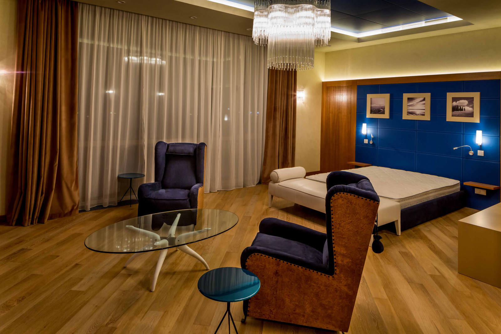 Villa with inside pool