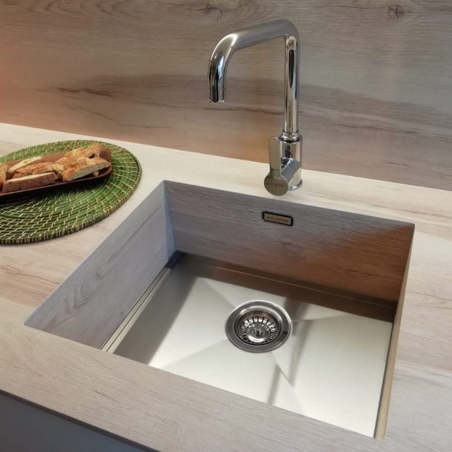 PE cucina Milano minimalistisch-kueche