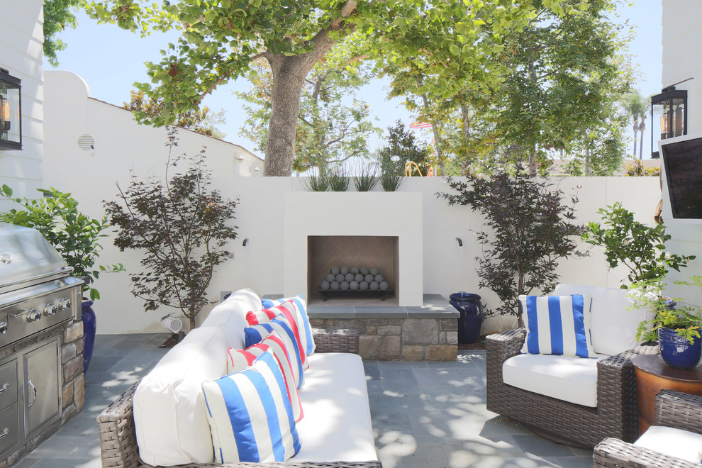 Photo of a transitional patio in Orange County.