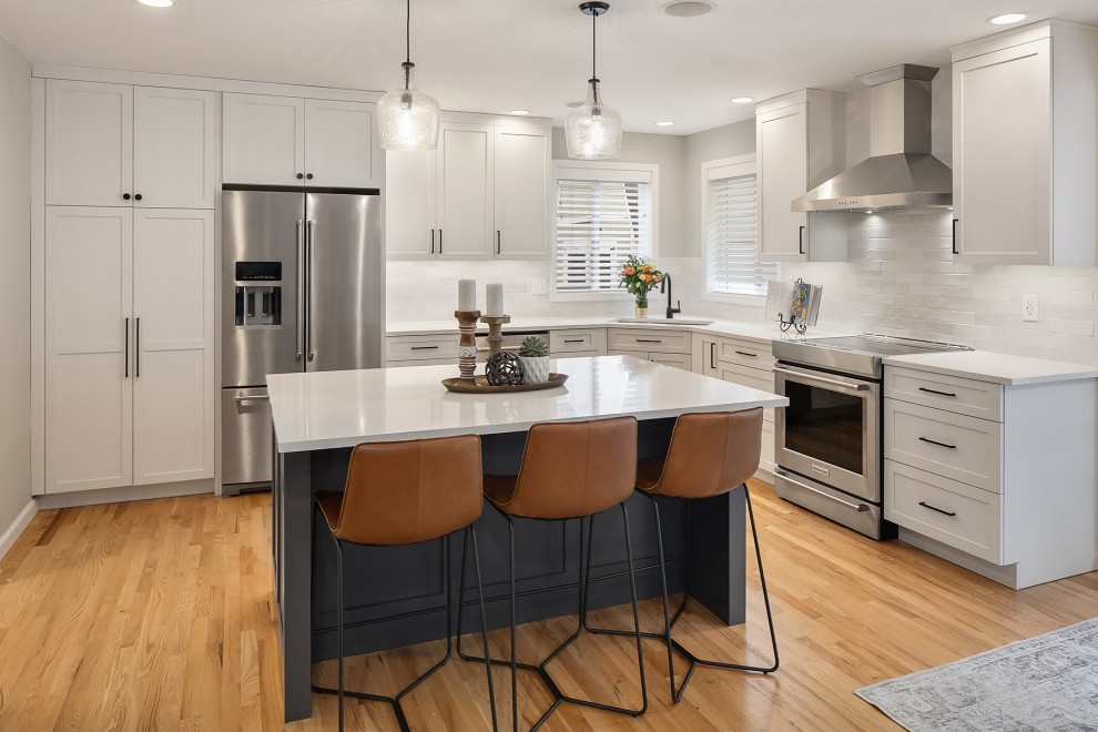 Inspiration for a transitional home design remodel in Seattle