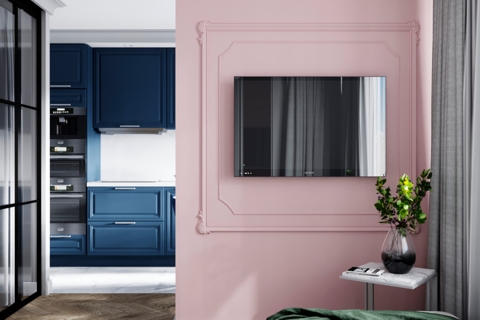 Квартира со стеклянной стеной.