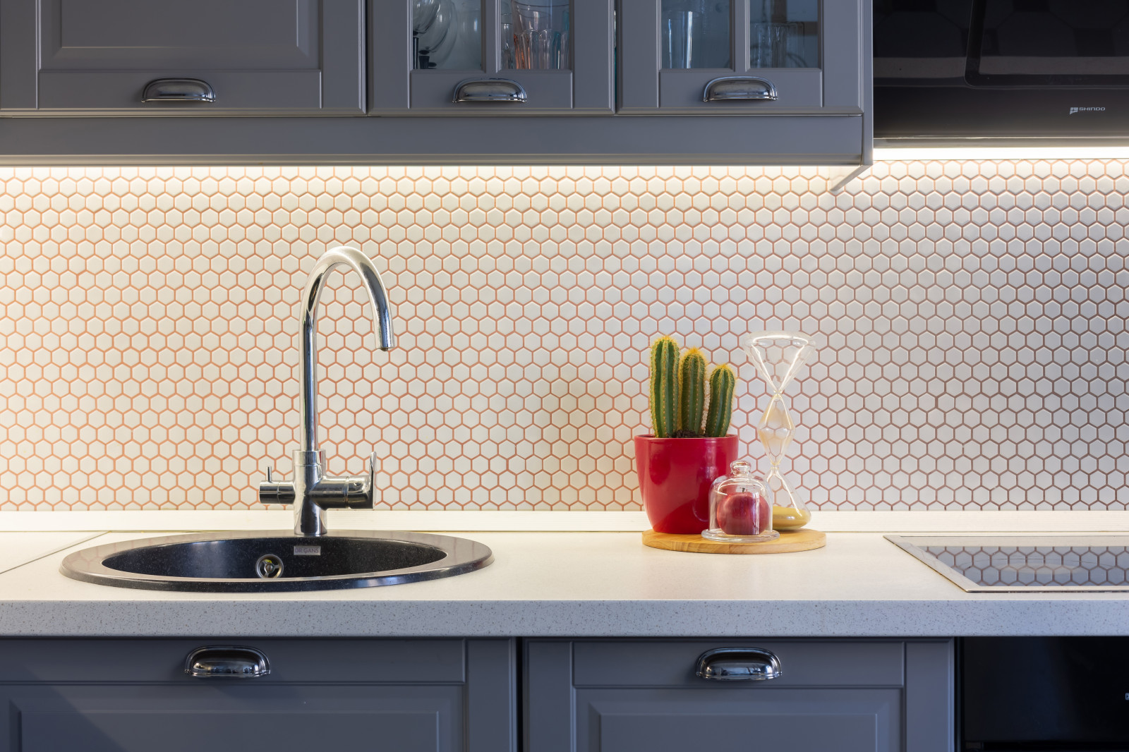 Дизайн-проект квартиры в ЖК "Новый Оккервиль" Минимализм с яркими акцентами 36м2