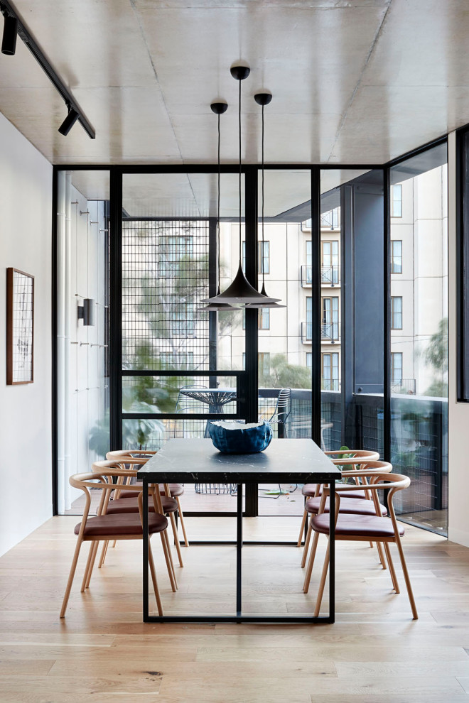 Modern dining room in Melbourne.