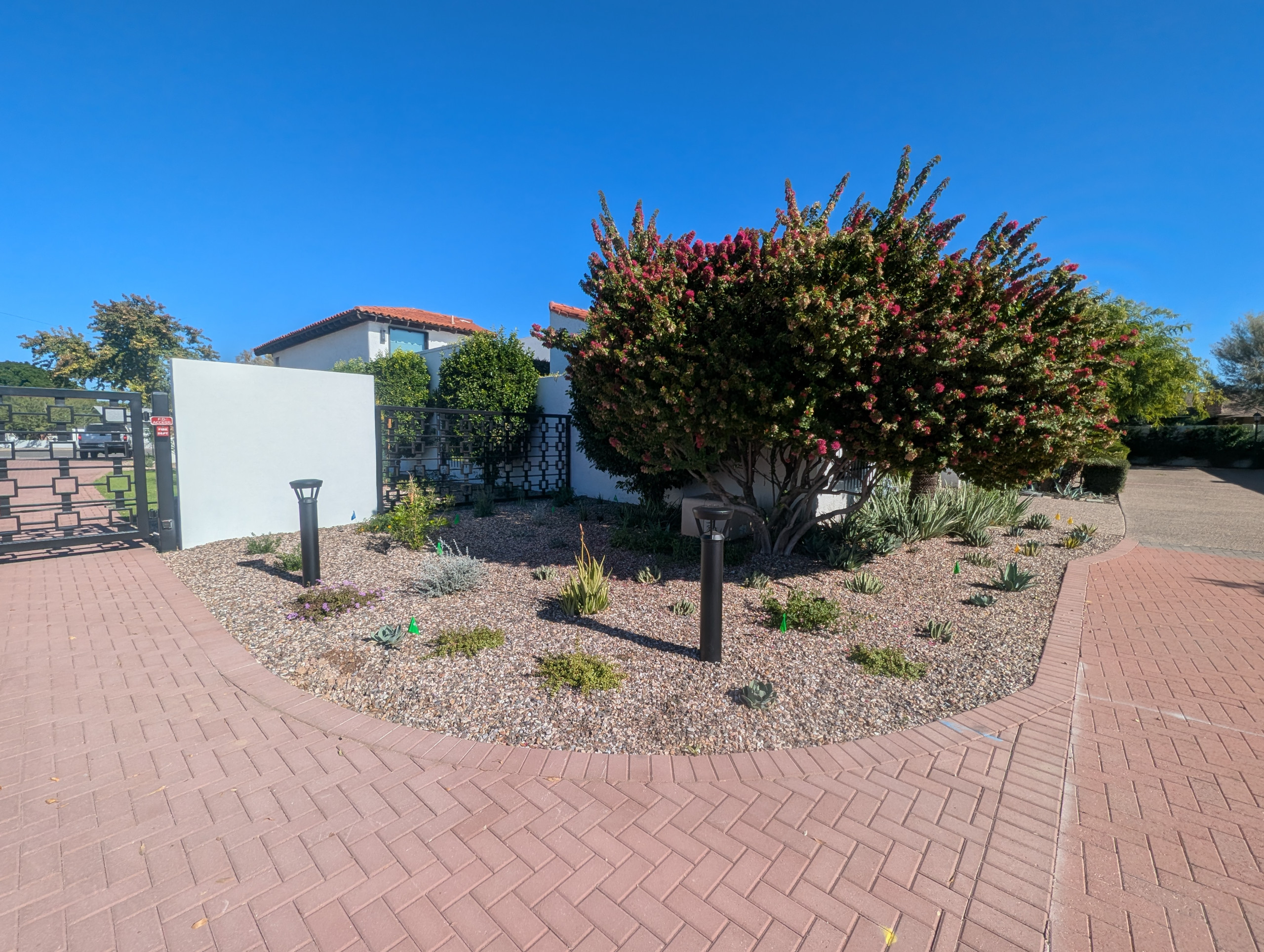 77 Missouri Community Entry Way