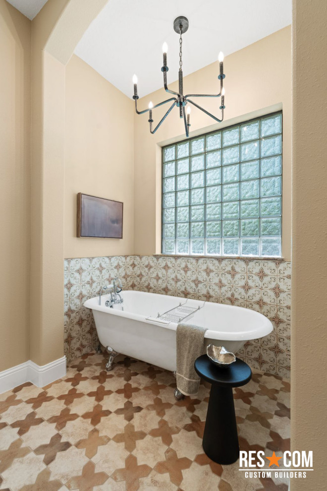 Hillhouse - Primary Bath Remodel