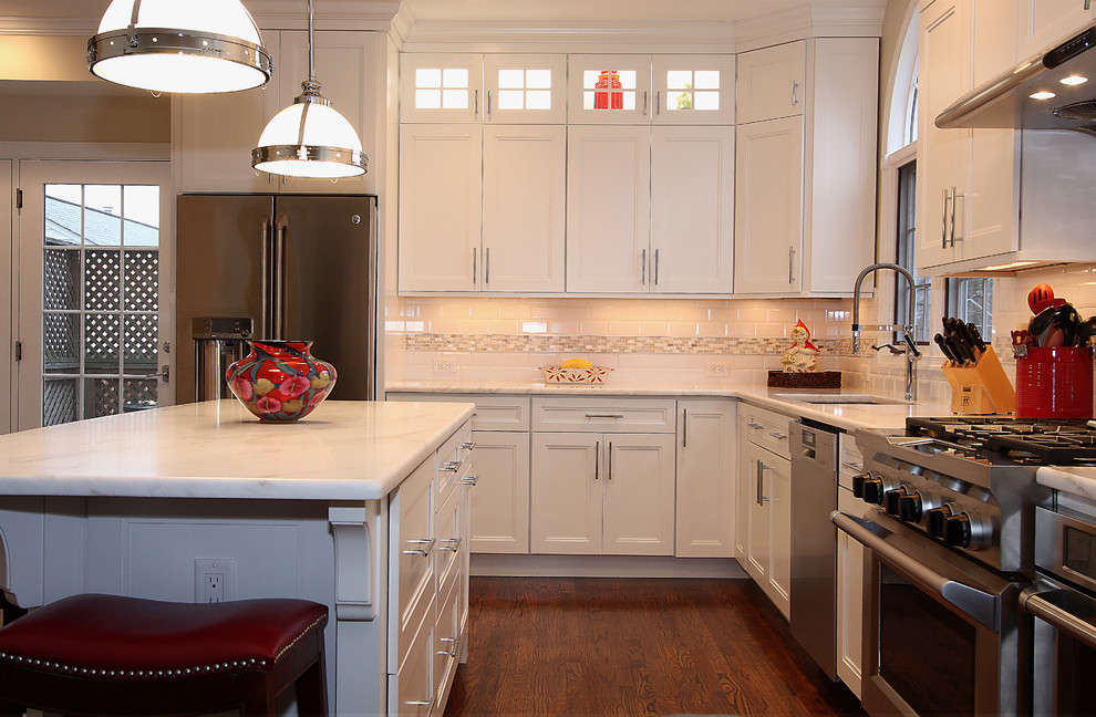 Inspiration for a transitional kitchen remodel in DC Metro