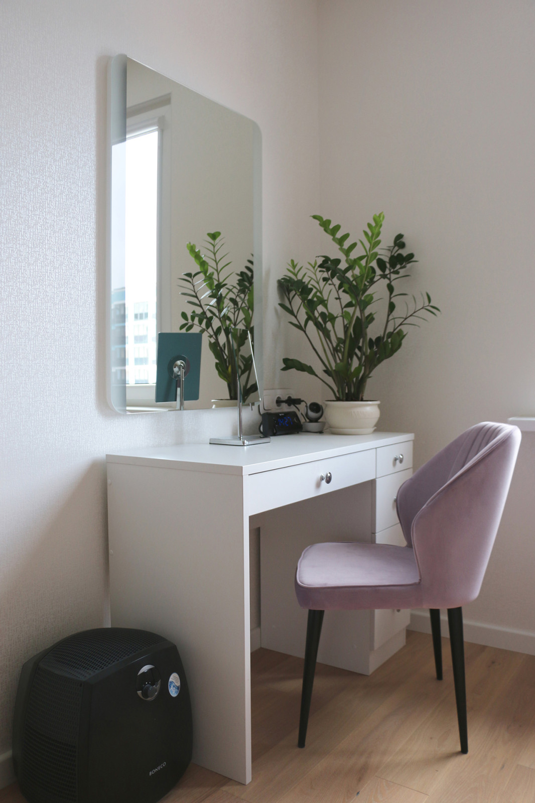 Дизайн четырехкомнатной квартиры в ЖК "Лучи".