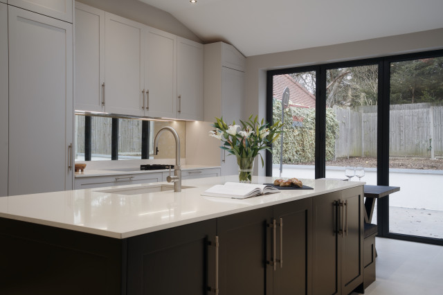 Finchley Kitchen transitional-kitchen