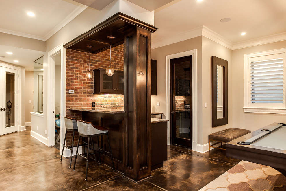 Example of a transitional basement design in Denver