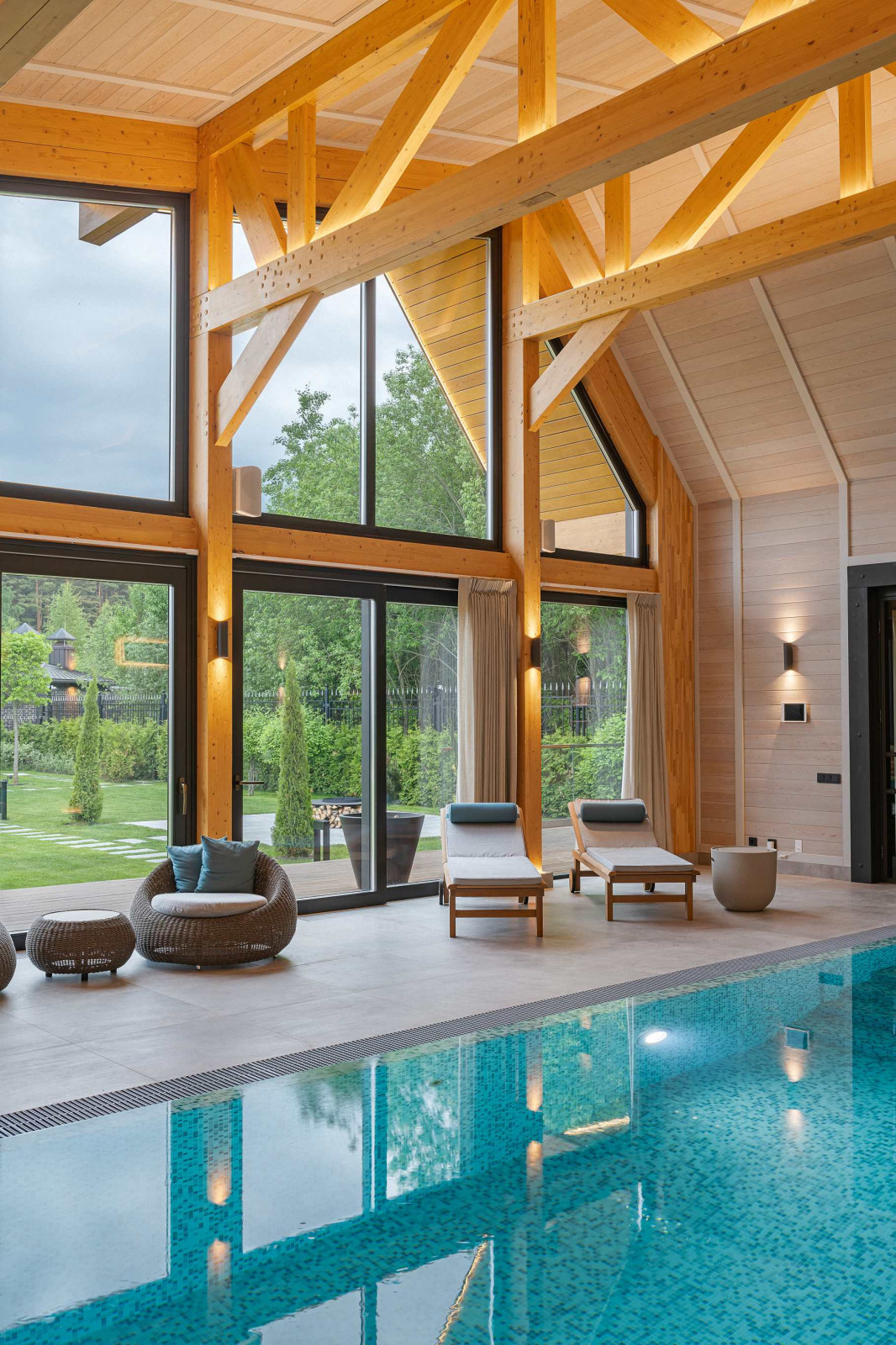 Бассейн и СПА комплекс по технологии фахверк